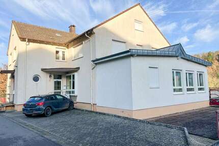 Haus zum Kaufen in Höpfingen-Waldstetten 210.000,00 € 538 m²