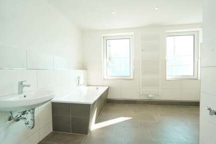Wohnung zum Mieten in Chemnitz 979,06 € 135.22 m²