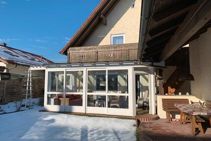 Vermiete EG Wohnung in kleinem Häuschen - Dingolfing