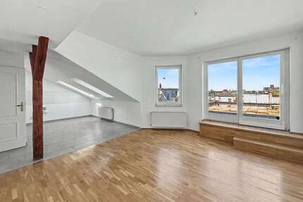 Wohnung zum Kaufen in Halle 299.836,00 € 103 m²