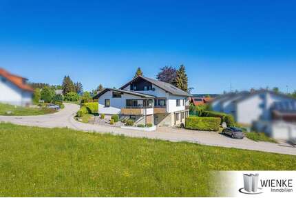 Haus zum Kaufen in Höchenschwand 549.000,00 € 320 m²