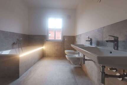 Wohnung zum Mieten in Halle 1.312,00 € 109.35 m²