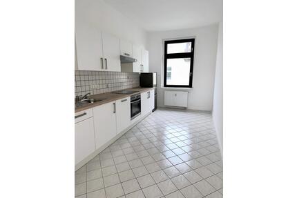 TOPDEAL: 1 MONAT MIETFREI! FRISCH RENOVIERT MIT EINBAUKÜCHE, WANNE UND DUSCHE - Magdeburg Beyendorf-Sohlen