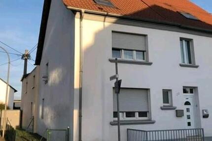Reihenendhaus zu Verkaufen (Privatverkauf) - Saarlouis