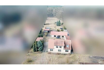 Großes Wohnhaus mit 2 Wohnungen, viel Platz, 5.880 m² Grundstück - Ruhner Berge