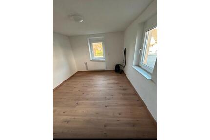 Wohnung in Kleingartach - 300,00&nbsp;EUR Kaltmiete, ca.&nbsp; 16,00&nbsp;m&sup2; in Brackenheim (PLZ: 74336)