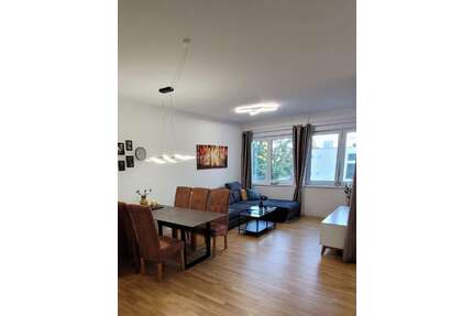 Wohnung zum Mieten in Magdeburg 898,00 € 74 m²