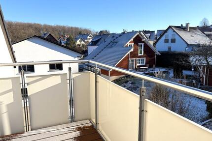 Provisionsfreie - Helle, neu renovierte Dachgeschosswohnung - Hofbieber