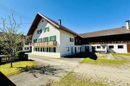 Haus zum Kaufen in Pflugdorf 854.000,00 € 124.81 m²