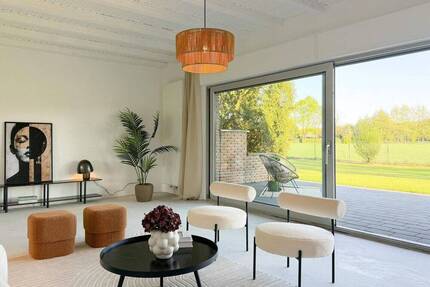 Wohnen im Grünen: Lichtdurchfluteter Bungalow mit großem Grundstück und Südterrasse - Gütersloh Innenstadt