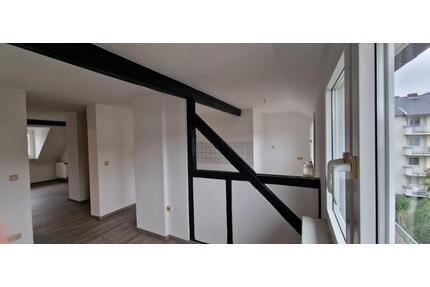 Dachg.-Appartement, 2 12-Raum 60 m², Hattingen-City, ab 01.04.26