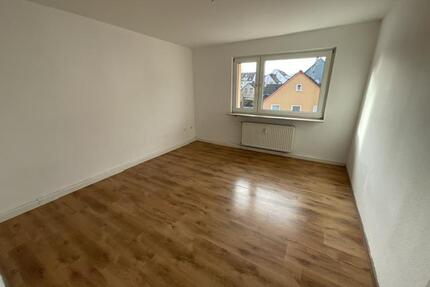 Schöne 2-Zimmer-Wohnung mit Tageslichtbad! - Essen Stadtbezirk VI