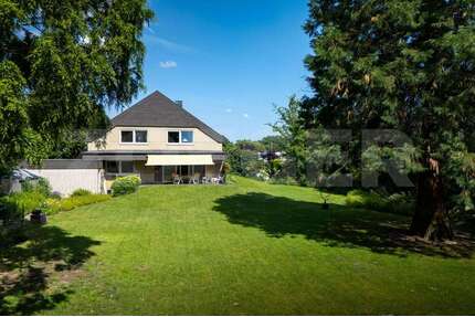 Haus zum Kaufen in Hamm 550.000,00 € 292.44 m²