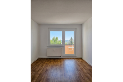 Wohnung zum Mieten in Döbeln 325,00 € 64.8 m²