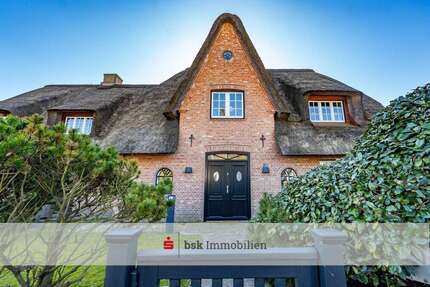 Haus zum Kaufen in Wenningstedt-Braderup (Sylt) 2.850.000,00 € 151.48 m²