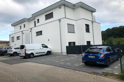 3-Zimmer-Penthouse-Wohnung Margarethenhöhe mit großem Balkon - Bergisch Gladbach