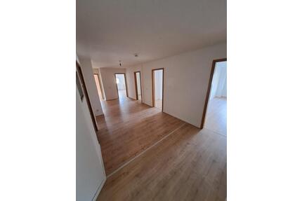 Helle 4-Zimmer Wohnung in Kalletal zur Miete