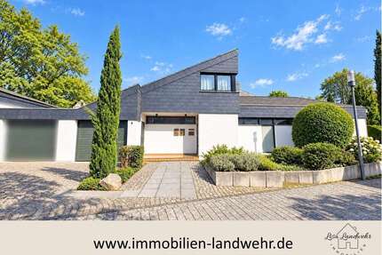 Haus zum Kaufen in Troisdorf 897.000,00 € 260 m²