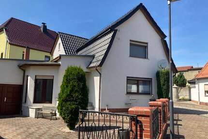 Haus zum Kaufen in Roßleben-Wiehe 125.000,00 € 115 m²