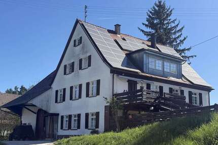 Haus zum Kaufen in Epfendorf 380.000,00 € 388 m²