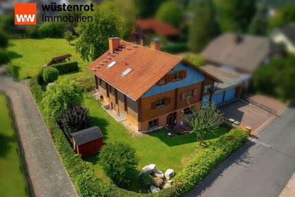 Haus zum Kaufen in Nieste 350.000,00 € 180 m²