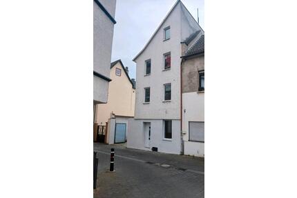 Haus Mitte in der Stadt. Von Privat - Bingen am Rhein