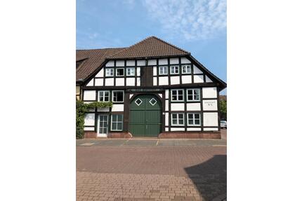 Schöne, individuelle 3-Zimmer-Maisonettewohnung in Holzminden