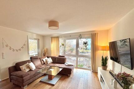 Helle 3-Zimmer-Wohnung mit Südbalkon, Carport und Blick ins Grüne - Siegen Kaan-Marienborn