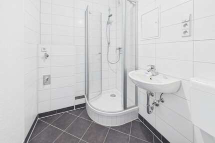 Wohnung zum Mieten in Chemnitz 303,00 € 53.92 m²