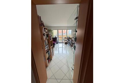 Moderne Zweizimmerwohnung hinter historischer Fassade , Terrasse - Schweinfurt Gartenstadt