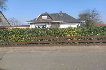 Haus zum Kaufen in Königslutter 229.000,00 € 145 m²