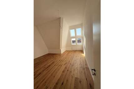 Wohnung zum Mieten in Erfurt 890,80 € 104.8 m²