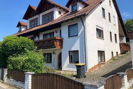 Möblierte Wohnung über 2 Etagen in Neustadt a. d. Aisch – flexibe - Neustadt an der Aisch