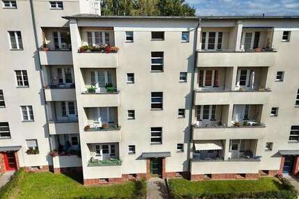 Wohnung zum Kaufen in Berlin 179.000,00 € 55.6 m²