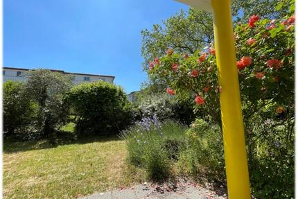 Wunderschöne 3-Zimmer Wohnung zu vermieten mit Garten, Terrasse und Tiefgaragen-Stellplatz - Bonn Bad Godesberg