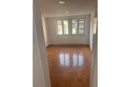 4-Zimmer Wohnung in Crailsheim, Innenstadtlage, frisch renoviert,