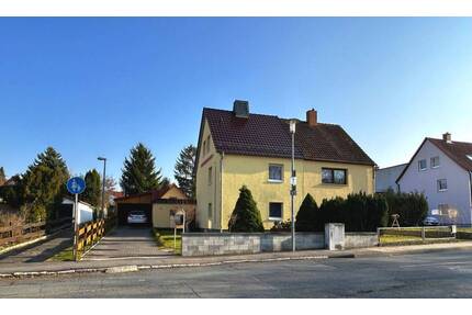 Einfamilienhaus in Erfurt - 1.000 m² großes Grundstück in attraktiver Lage mit Entwicklungspotenzial!