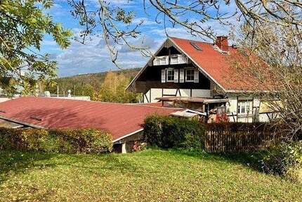 Familien-Idyll UND Firmen-Domizil - Rodewisch