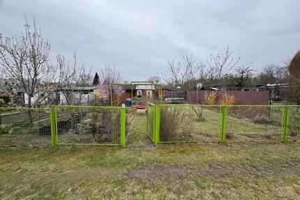 Pachtgarten ökologisch ca.300qm mit kleinem Holzbungalow - Luckenwalde