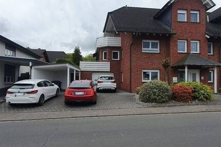 Wunderschöne Doppelhaushälfte mit Platz für die ganze Familie - Dornburg Wilsenroth