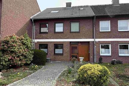 Haus zum Kaufen in Neukirchen-Vluyn 348.000,00 € 117 m²