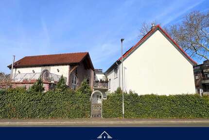 Haus zum Kaufen in Düsseldorf Unterrath 690.000,00 € 273 m² - Düsseldorf / Unterrath