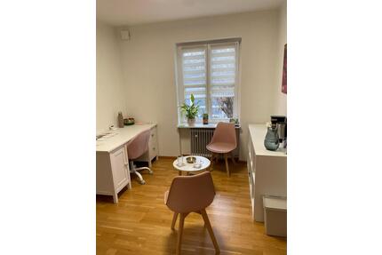 Praxis-Büro-Seminarräume im Freiburger Süden - Ebringen