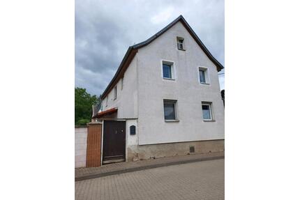 Einfamilienhaus mit großem Garten und Scheune - Greußen