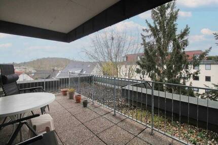 Charmante 3-Zimmer-Etagenwohnung mit großzügigem Balkon und Carport in attraktiver Lage - Tamm