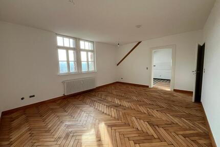 Renovierte 3-ZKB-Wohnung im denkmalgeschützten Altbau in IGB - Sankt Ingbert