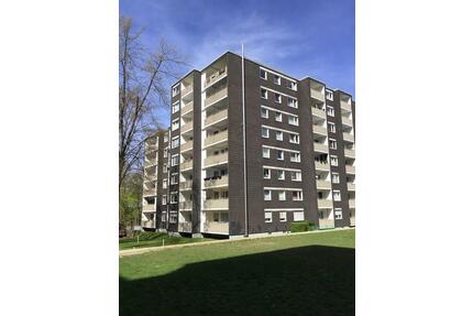 Hier fühlen Sie sich wohl: 2-Zimmer-Wohnung mit Balkon (WBS erforderlich) - Essen Stadtbezirk VII