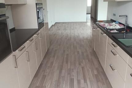 3-Zimmer-Wohnung mit großem Sonnenbalkon, Trier Zentrum