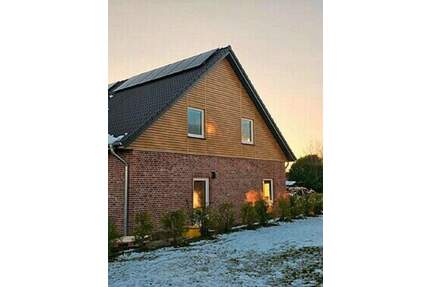 Oster-Ohrstedt, DHH - Neubau für Kenner, gehobene Ausstattung und Qualität!