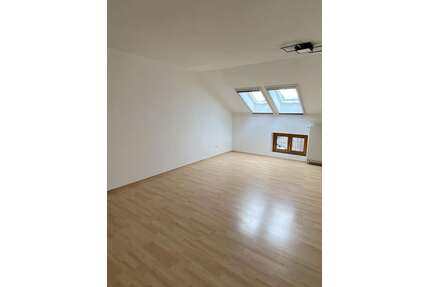 Wohnung zum Mieten in Königsdorf 950,00 € 90 m²